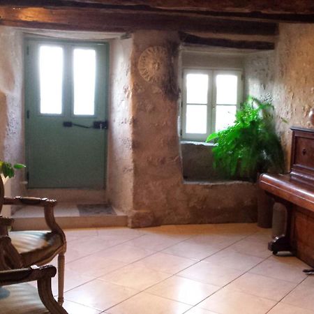 La Maison De Chloe Senouillac Екстер'єр фото